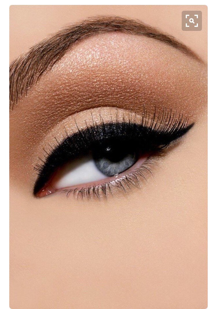 Красивый макияж коричневыми тенями