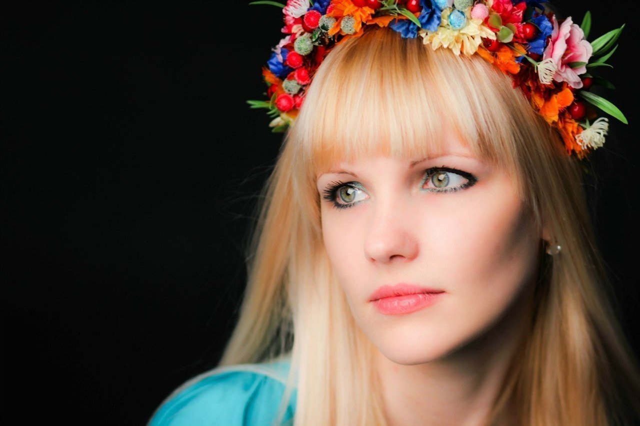 Молодые девушки украины. Украинские красавицы. Красивые украинские девушки. Красивые блондинки Украинки. Украинки самые красивые девушки.