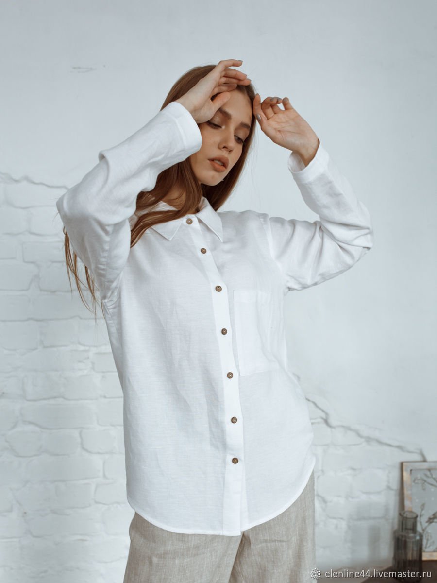 Белая льняная рубашка женская