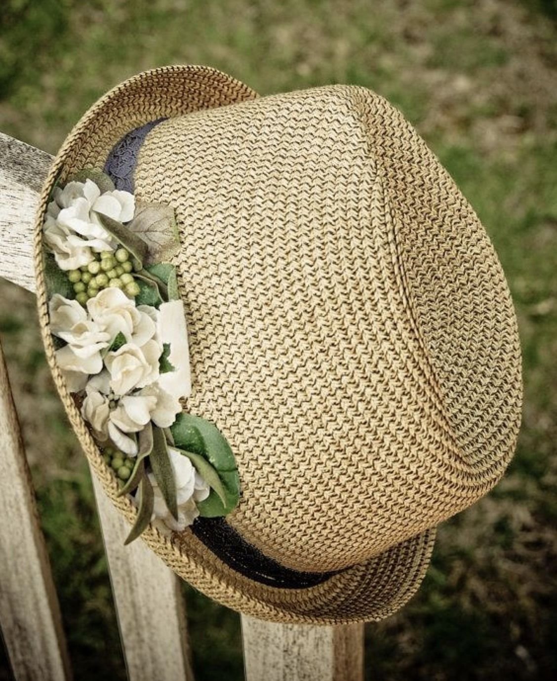 Соломенная шляпка. Летние соломенные шляпки. Шляпа плетеная женская. Плетеные летние шляпки. Найти убийц из соломенных шляп