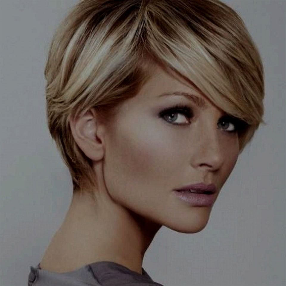 Колорирование на светлые волосы каре Боб