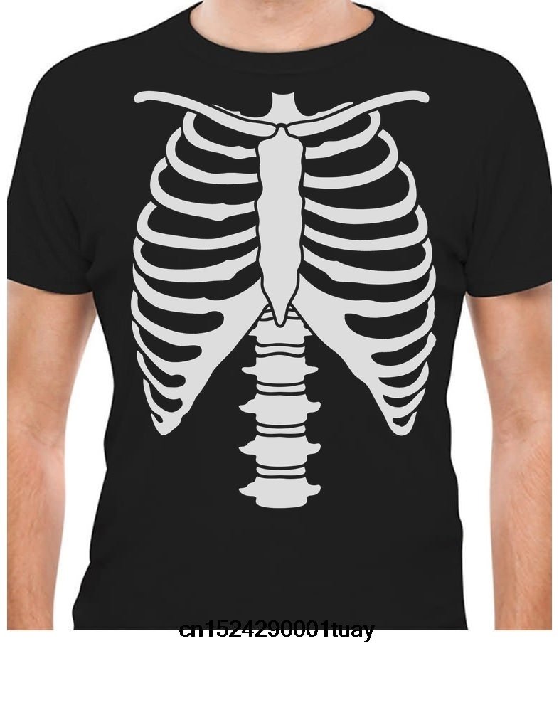 Порезать футболку на Хэллоуин