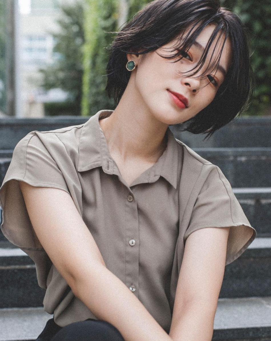 Популярные корейские женские стрижки - 62 фото