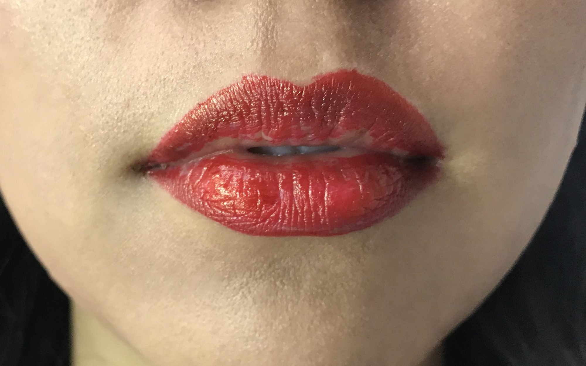 Перманентный макияж красные. Перманентный макияж губ. Перманент губ. Перманентный макияж губ красный. Татуаж губ красный.