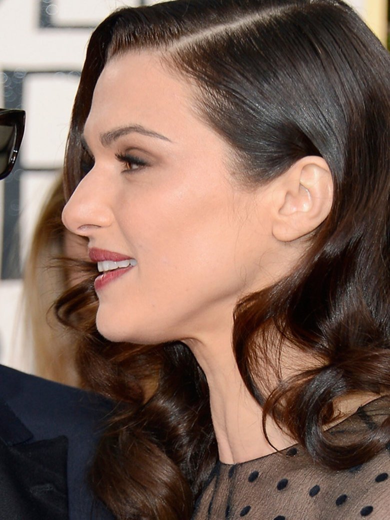 Кристен Стюарт в профиль