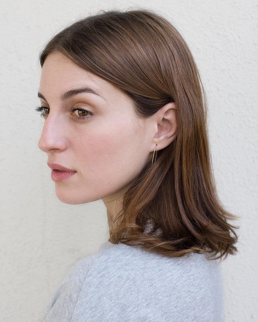 Короткая стрижка с большим носом