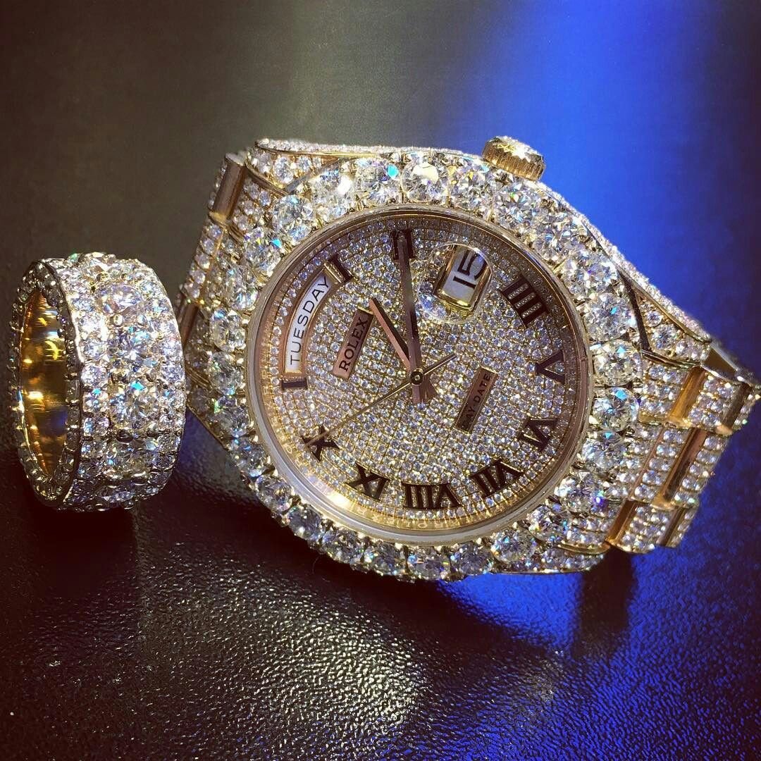 Rolex Oyster Perpetual с бриллиантами