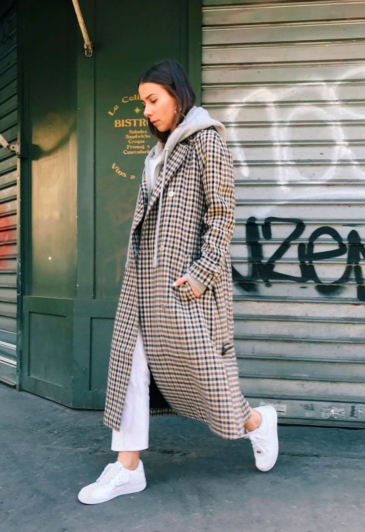 Пальто в спортивном стиле женские