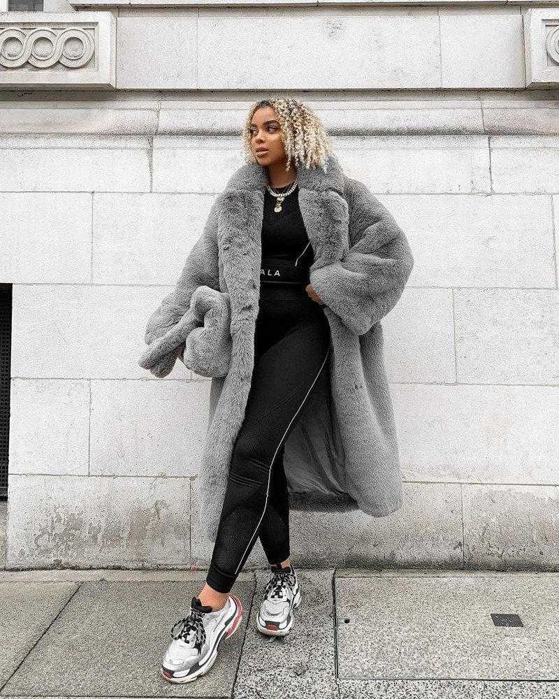 Нью беленс с пальто