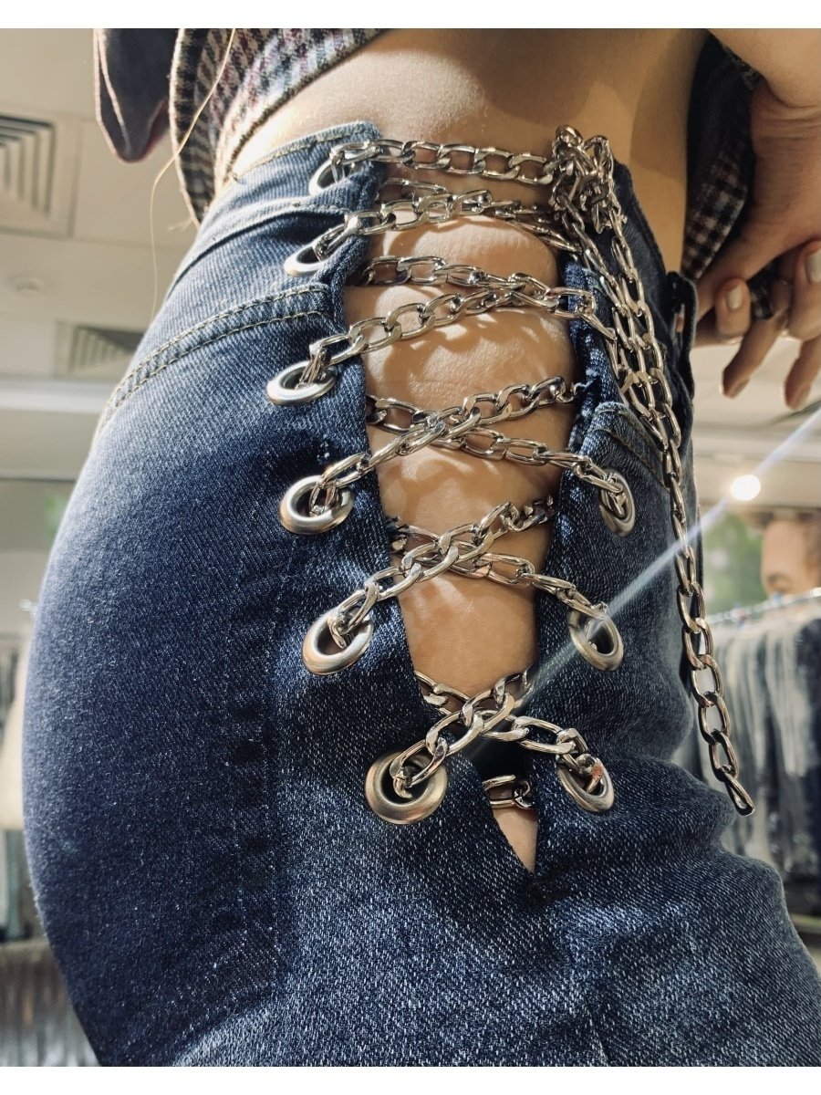 Джинсы с цепочкой женские