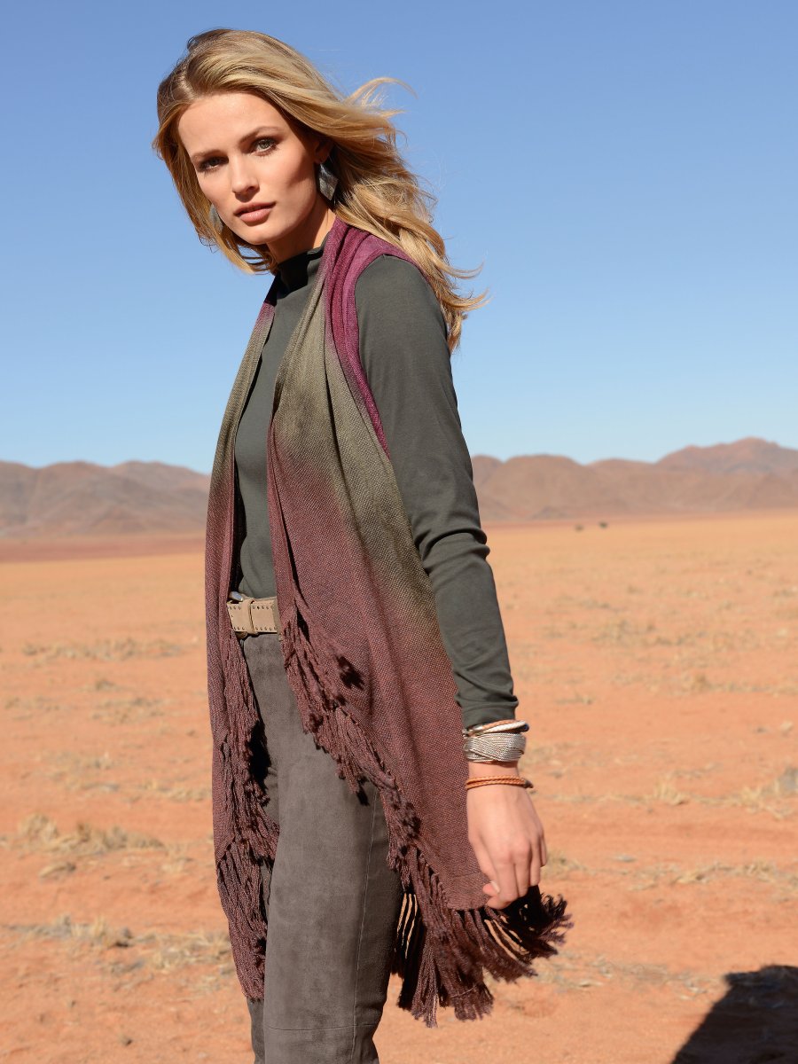 Жилет в клетку женский