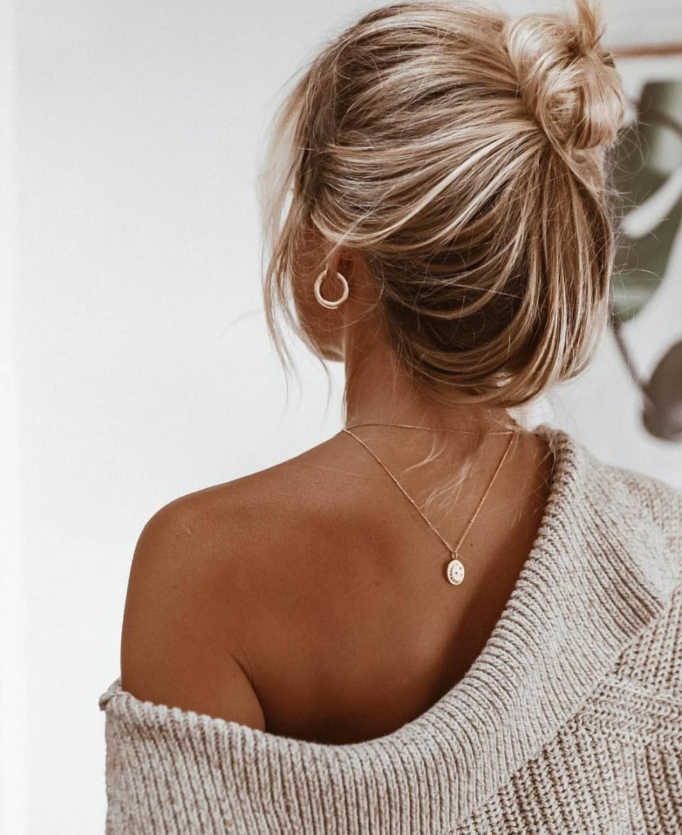 Стрижка Пикси Боб на средние волосы рыжие