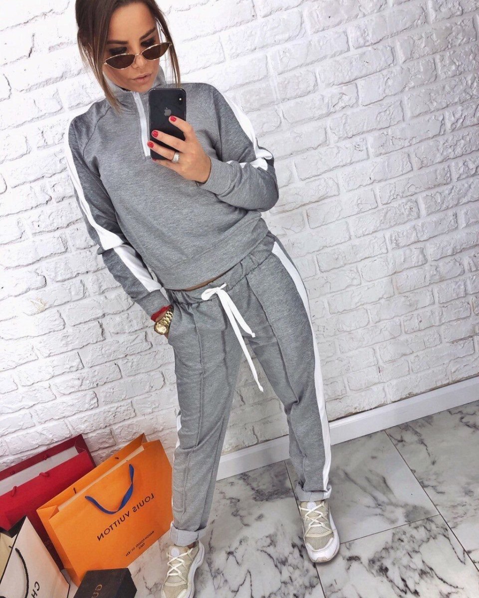 Спортивное пальто женское