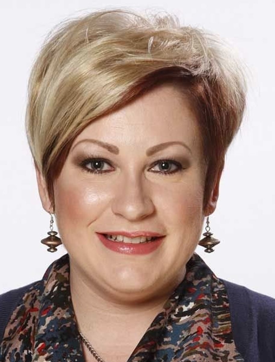 Короткие стрижки для полных