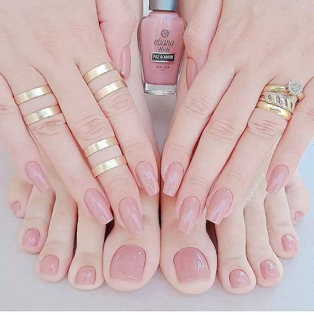 Педикюр нюд