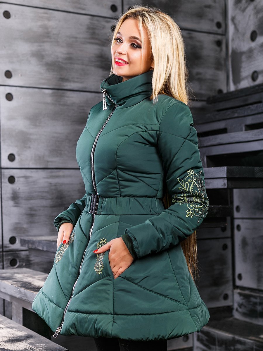Куртка зеленая женская зимняя