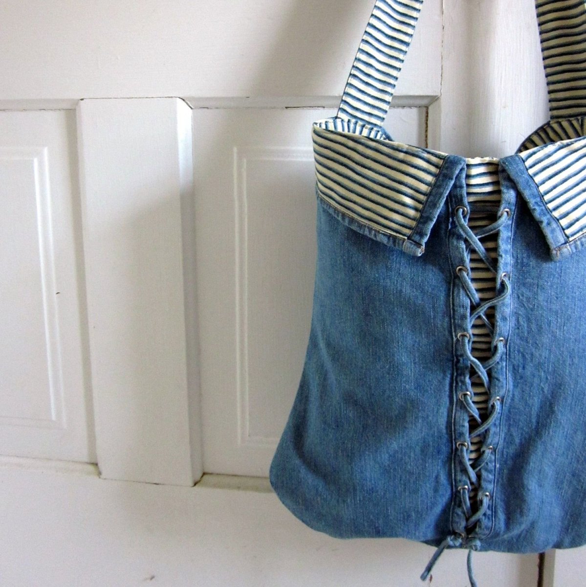 Жилетка из джинсов