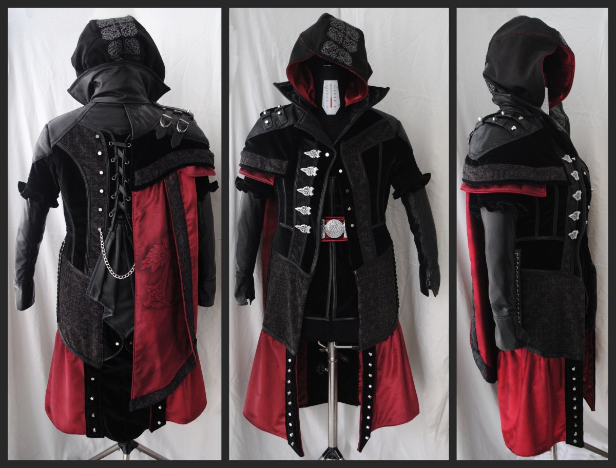 Куртка ассасин крид с капюшоном