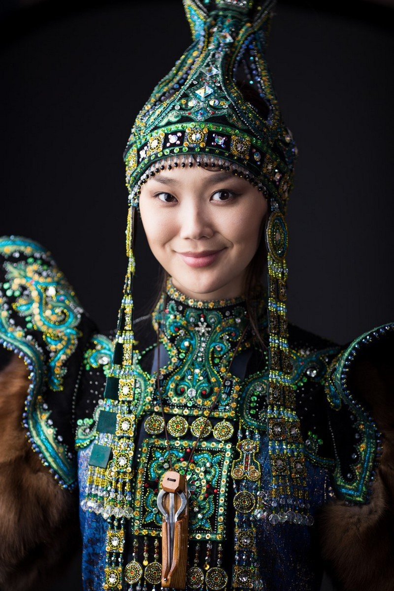 Якутский национальный костюм (70 фото)