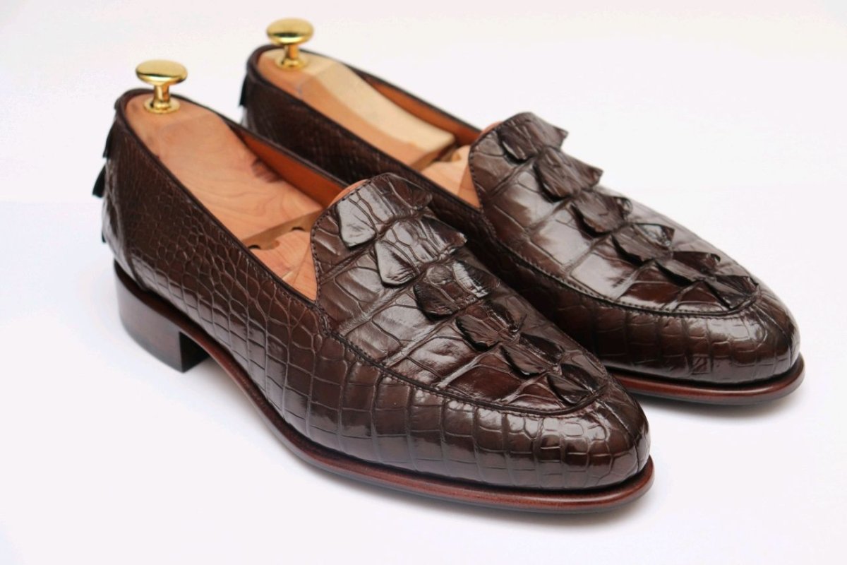 Туфли из крокодильей кожи