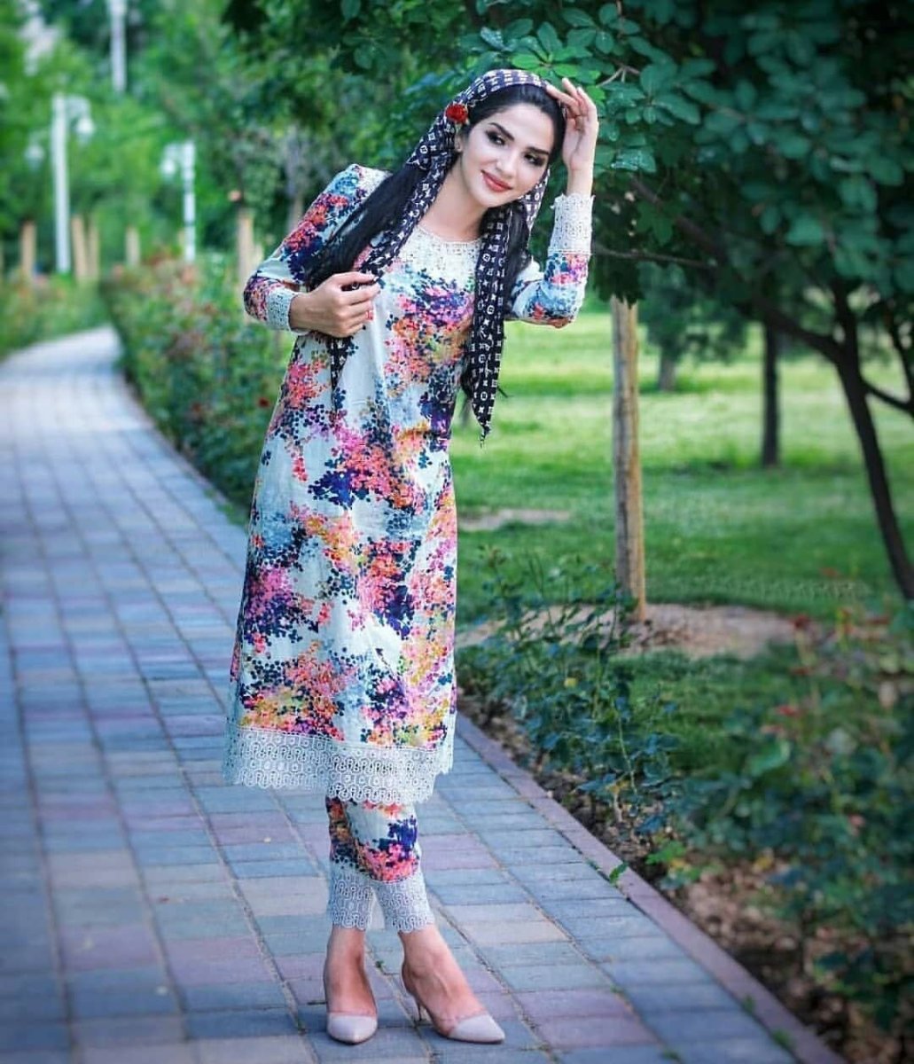 Таджикские женские платья